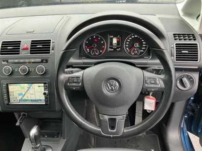 Volkswagen GOLF TOURAN  с аукциона в Японии