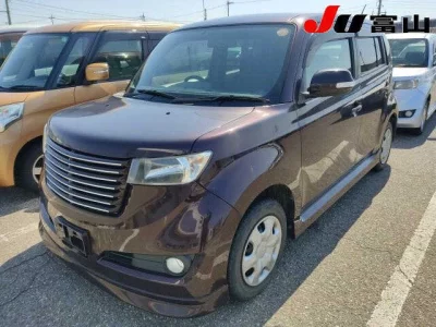 Toyota bB