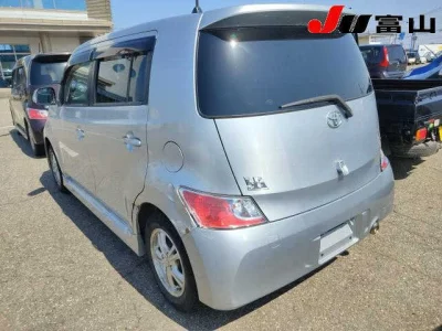Toyota bB