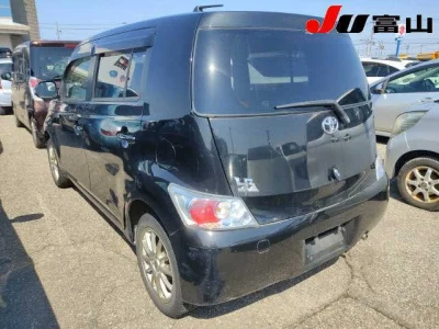 Toyota bB
