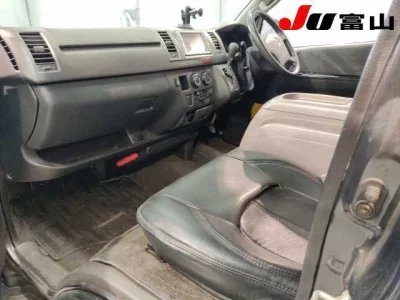Toyota RegiusAce