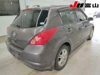 Nissan TIIDA лот № 7512 оценка 3.5  с аукциона в Японии 4