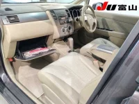 Nissan TIIDA лот № 7512 оценка 3.5  с аукциона в Японии 2