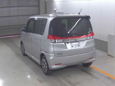 Mitsubishi Delica D:2