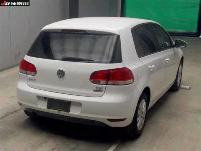 Volkswagen Golf  с аукциона в Японии