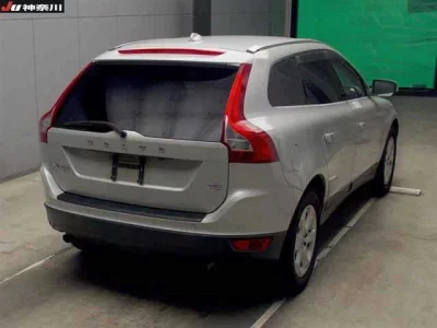 Volvo XC60  с аукциона в Японии
