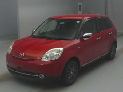 Mazda VERISA