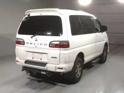 Mitsubishi Delica