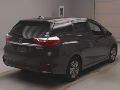 Honda SHUTTLE  с аукциона в Японии