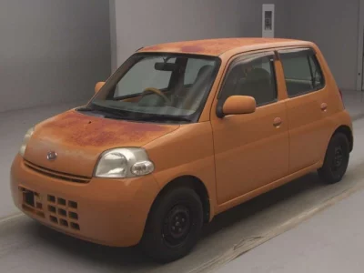 Daihatsu Esse
