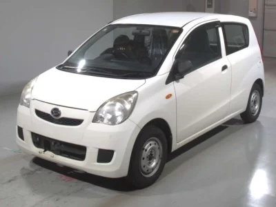 Daihatsu MIRA  с аукциона в Японии
