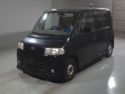 Daihatsu TANTO  с аукциона в Японии