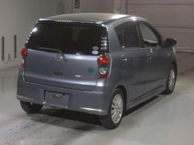 Daihatsu MIRA  с аукциона в Японии