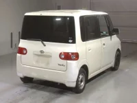 Daihatsu TANTO лот № 4571 оценка 3.5  с аукциона в Японии 1