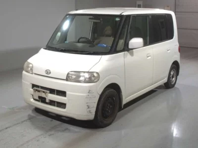 Daihatsu TANTO  с аукциона в Японии