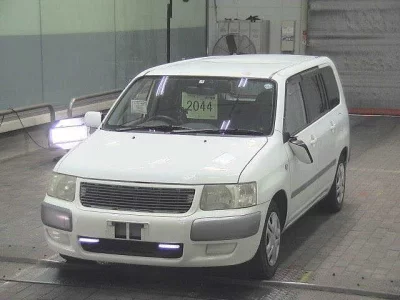 Toyota SUCCEED  с аукциона в Японии