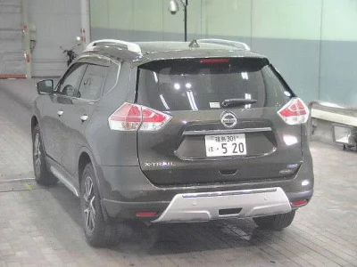 Nissan X-TRAIL