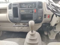 Toyota DYNA лот № 8013 оценка 3.5  с аукциона в Японии 4