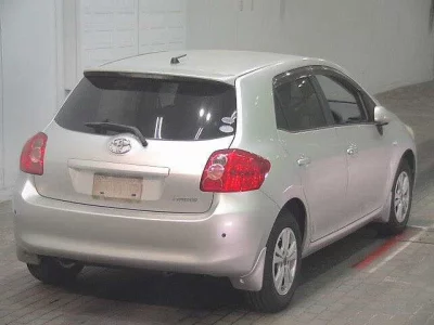 Toyota AURIS  с аукциона в Японии