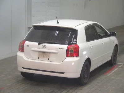 Toyota COROLLA RUNX  с аукциона в Японии