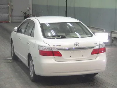 Toyota Premio