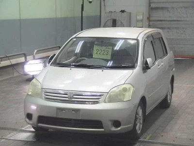 Toyota RAUM  с аукциона в Японии