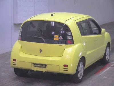 Toyota WILL  с аукциона в Японии