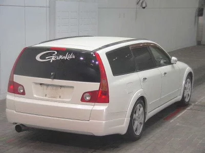 Nissan STAGEA