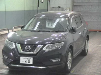 Nissan X-TRAIL