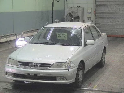 Toyota CARINA  с аукциона в Японии