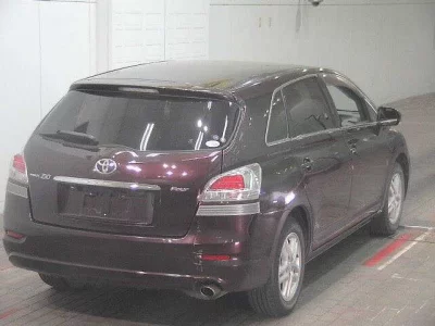 Toyota MARK X ZIO  с аукциона в Японии