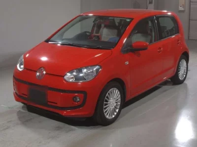 Volkswagen UP  с аукциона в Японии