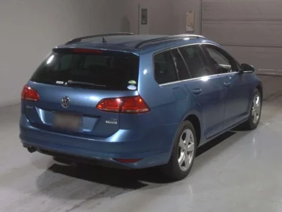 Volkswagen GOLF VARIANT  с аукциона в Японии