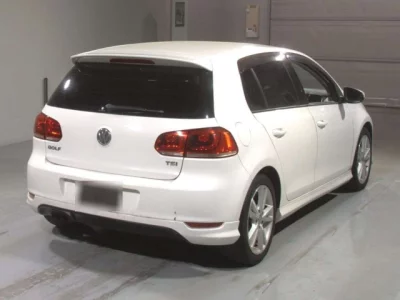 Volkswagen Golf  с аукциона в Японии