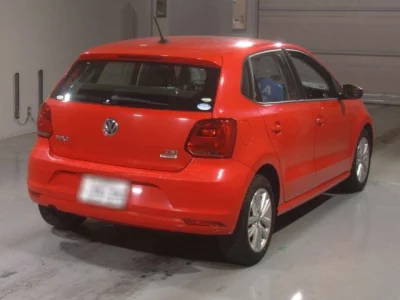 Volkswagen Polo  с аукциона в Японии