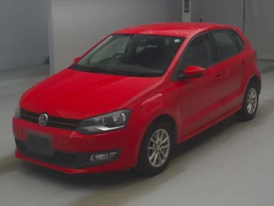Volkswagen Polo  с аукциона в Японии