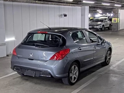 Peugeot 308  с аукциона в Японии