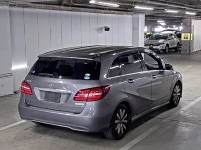 Mercedes-Benz B CLASS  с аукциона в Японии