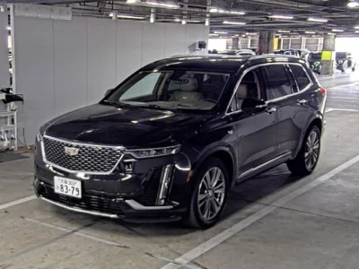 GM CADILLAC XT6  с аукциона в Японии
