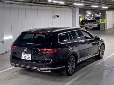 Volkswagen PASSAT VARIANT  с аукциона в Японии