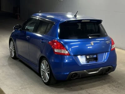 Suzuki SWIFT  с аукциона в Японии