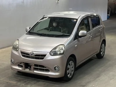 Daihatsu MIRA E S