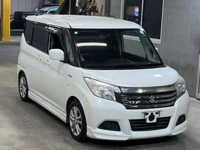 Suzuki Solio