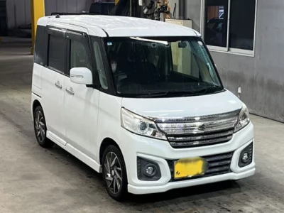 Suzuki Spacia