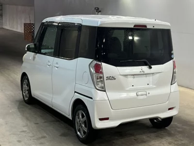 Mitsubishi eK X Space