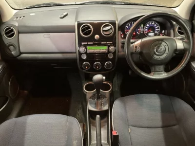 Mazda VERISA