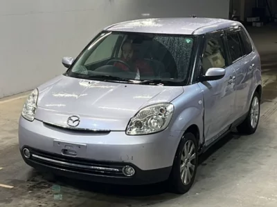 Mazda VERISA