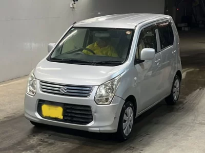 Suzuki WAGON R  с аукциона в Японии