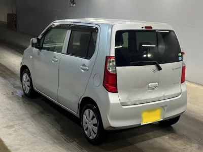Suzuki WAGON R  с аукциона в Японии
