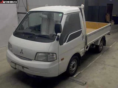 Mitsubishi DELICA TRUCK  с аукциона в Японии